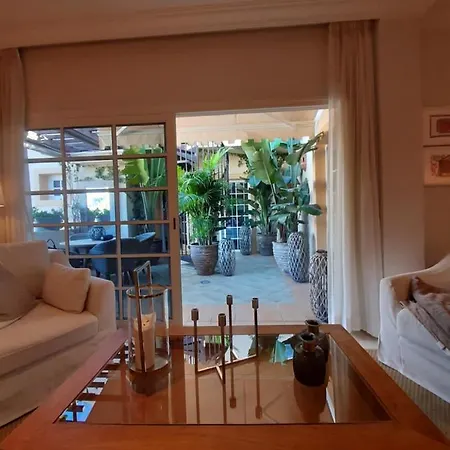 Terrazas Del Duque Apartment *